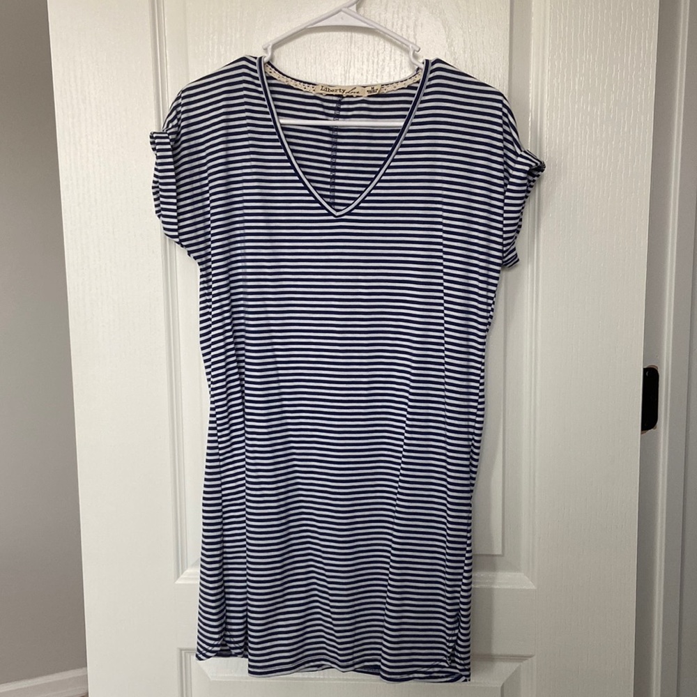 Blue and white striped t shirt dress